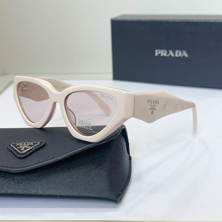 Picture of Prada Sunglasses _SKUfw75015043fw